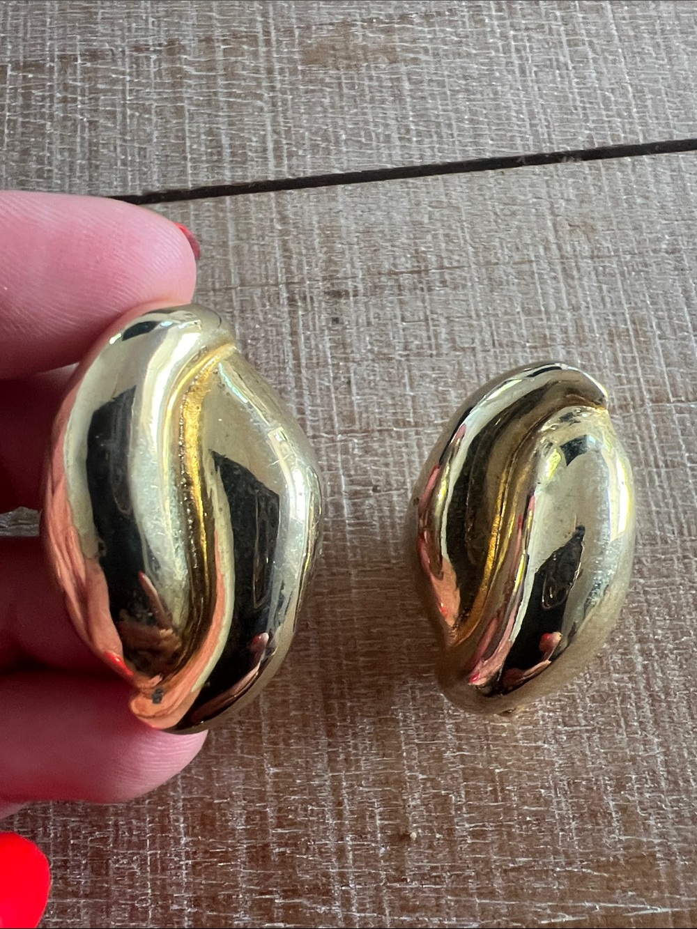 Vintage C. STEIN Gold-Tone Sculpted Wave Clip-On Earrings - Women Jewelry